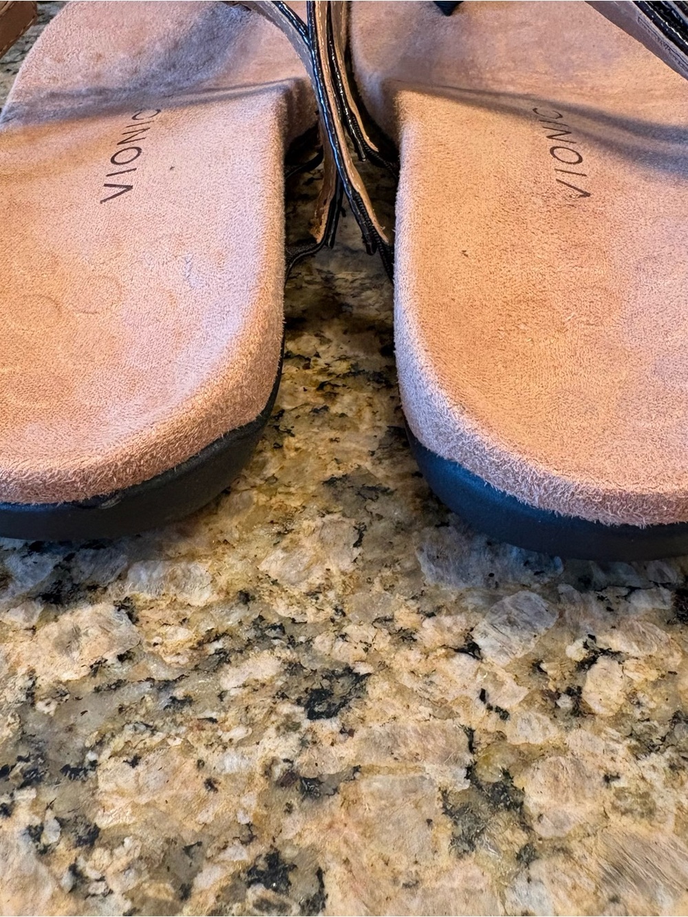 Vionic sandals - Picture 6 of 7